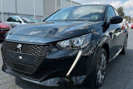 Peugeot 208 18.900 km 17.900 &euro; Alsdorf-Hoengen (bei Aachen) 52477