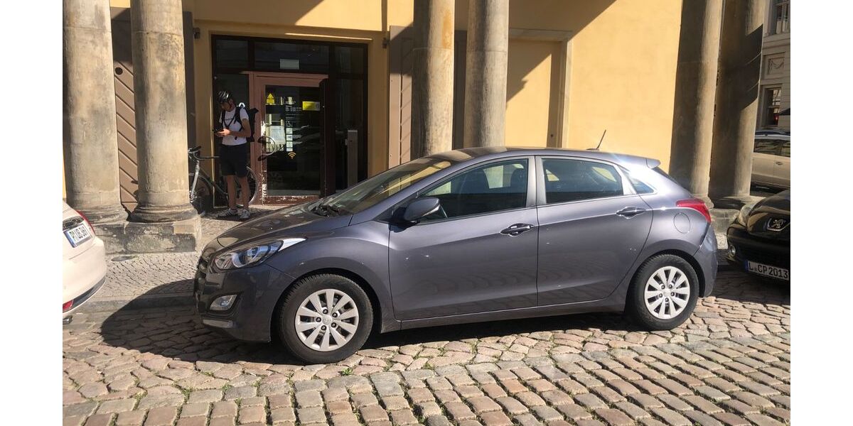 Hyundai i30 214.000 km 8.300 &euro; Potsdam 14467