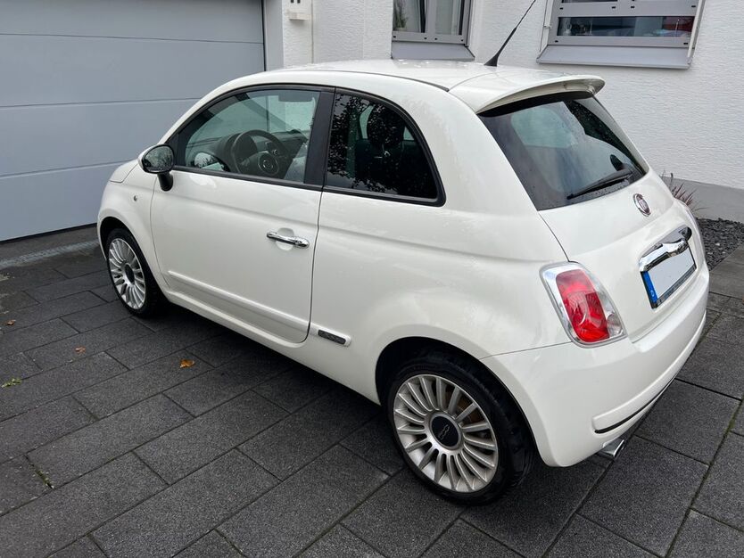 Fiat 500 144.000 km 4.699 € Stuttgart 70190