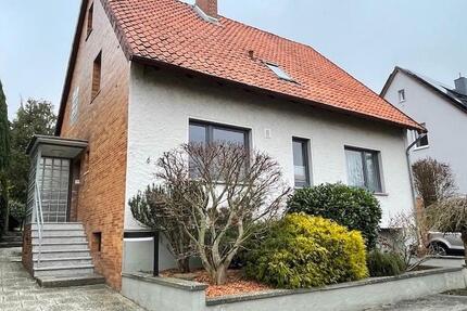 Haus Gronau (Leine) - 6 Zimmer, 162 m&sup2;, 265.000&euro; | Angebot:26935340