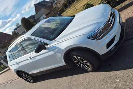 VW Tiguan 77.400 km 21.900 &euro; Wolfsburg 38448