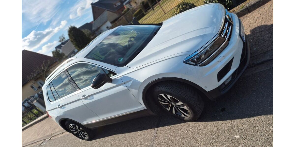VW Tiguan 77.400 km 21.900 &euro; Wolfsburg 38448