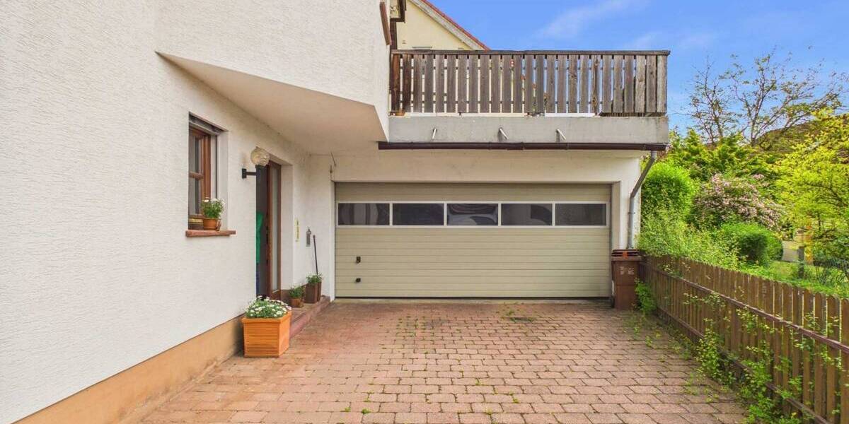 Mehrfamilienhaus, Wohnhaus Hösbach - 7 Zimmer, 263 m&sup2;, 899.000&euro; | Angebot:26544374