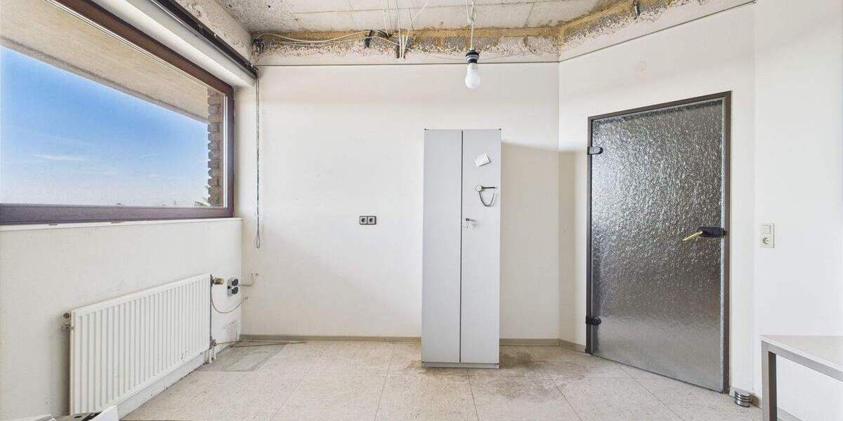 Gewerbeobjekt Weilerswist - 6 Zimmer, 112 m&sup2;, 204.000&euro; | Angebot:23952277