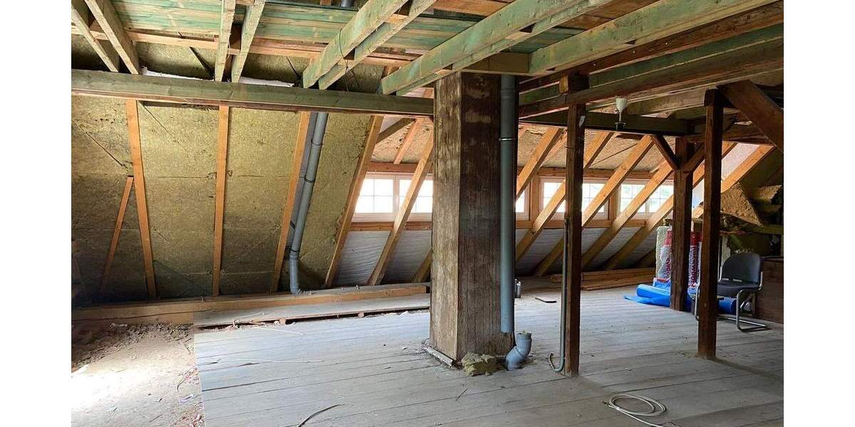 Einfamilienhaus Seifhennersdorf - 7 Zimmer, 190 m&sup2;, 129.000&euro; | Angebot:25679669