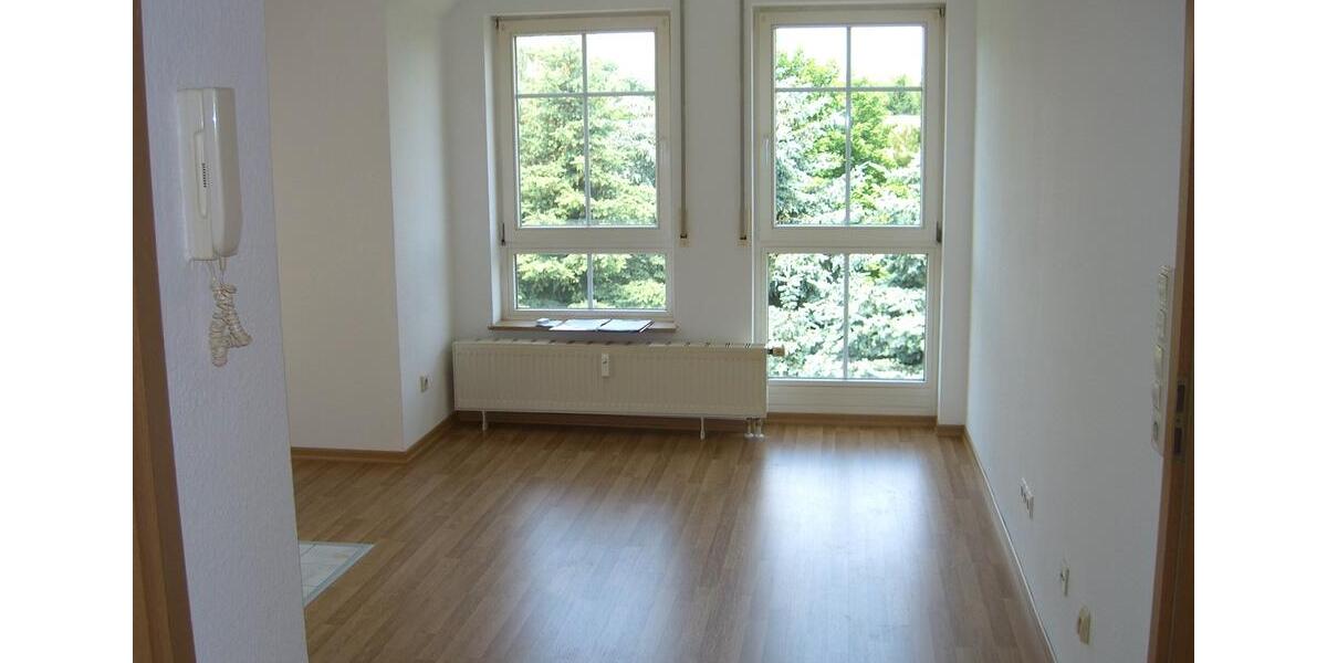 Dachgeschoßwohnung Landsberg - 2 Zimmer, 35 m&sup2;, 350&euro; | Angebot:26251789