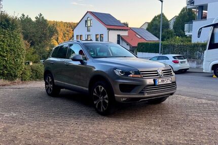 VW Touareg 239.000 km 16.690 &euro; Leonberg 71229