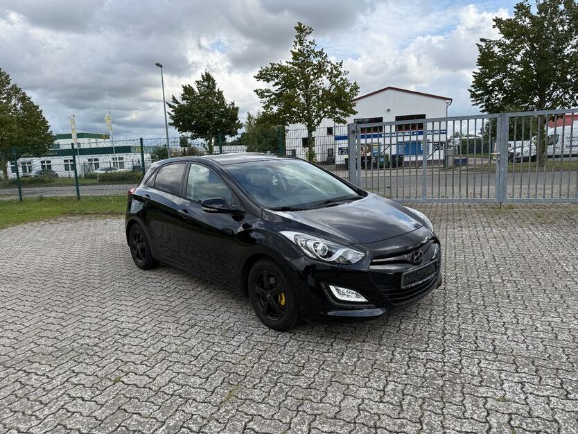 Hyundai i30 55.000 km 6.600 € Bentwisch 18182