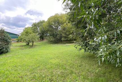 Traumhaftes Grundstück mit Blick zur Kühlung zimmer