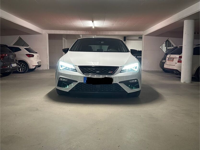 Seat Leon 96.000 km 19.500 € Anzing 85646