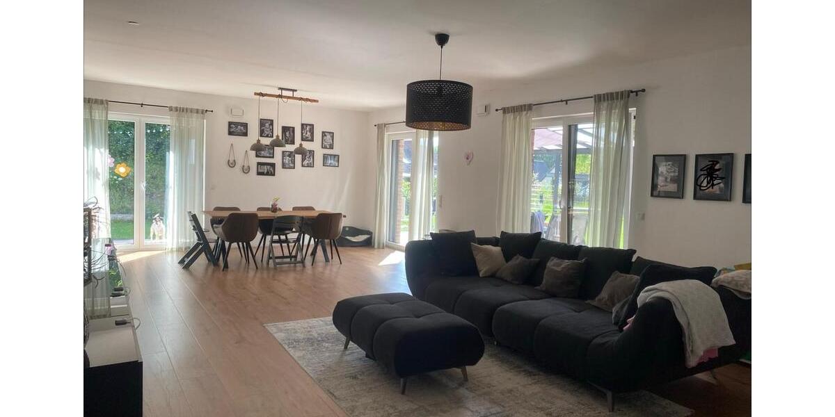 Bungalow Emmendorf - 4 Zimmer, 143 m&sup2;, 470.000&euro; | Angebot:27096196