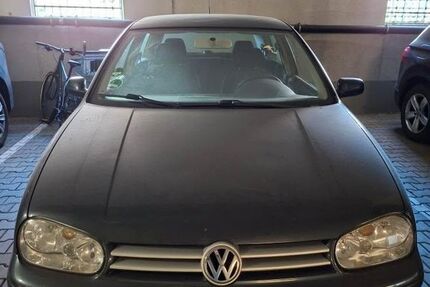 VW Golf 250.000 km 600 &euro; Tübingen 72072