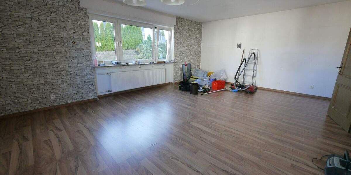 Einfamilienhaus Taunusstein Neuhof - 3 Zimmer, 100 m&sup2;, 1.100&euro; | Angebot:25336121