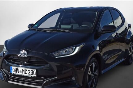 Toyota Yaris 1.100 km 26.700 &euro; Berlin 13403