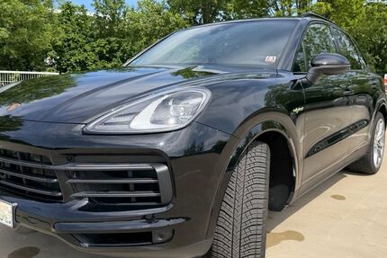 Porsche Cayenne 28.500 km 74.900 &euro; Wiesbaden 65207