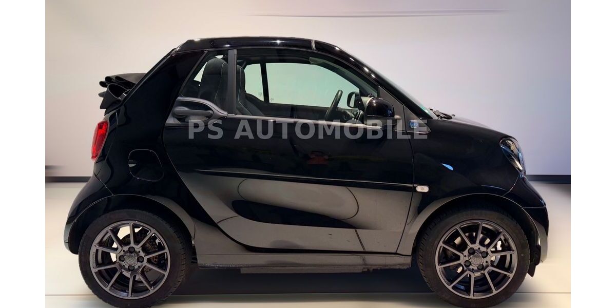 Smart ForTwo 15.734 km 11.199 &euro; Bad Köstritz 07586
