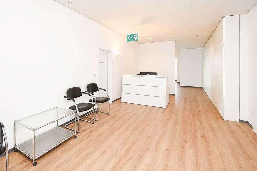 Büro in Bielefeld 2.403,50 € 253 m²