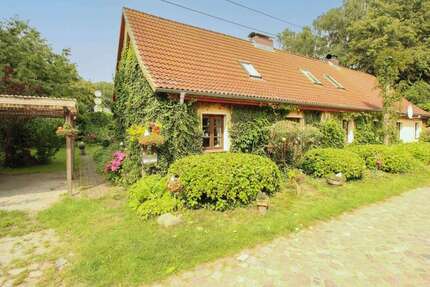 Haus zum Kaufen in Grammow 289.000 € 288 m²