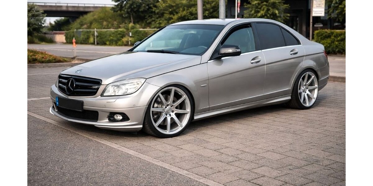 Mercedes-Benz 320 226.000 km 8.000 &euro; Meßkirch 88605