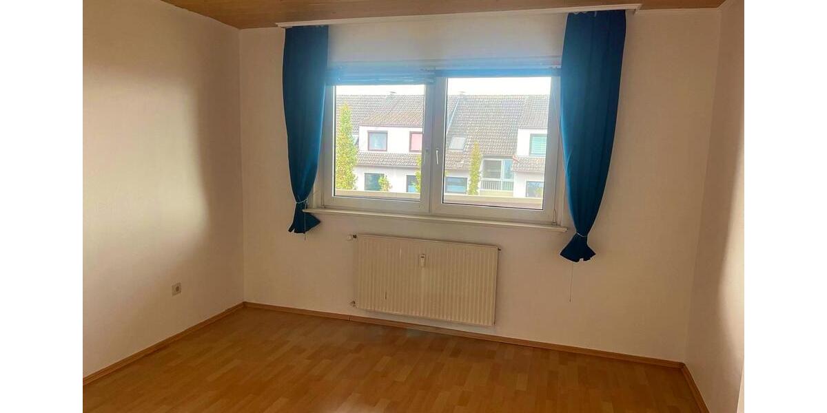 Etagenwohnung Gifhorn - 3 Zimmer, 66 m&sup2;, 125.000&euro; | Angebot:26795658