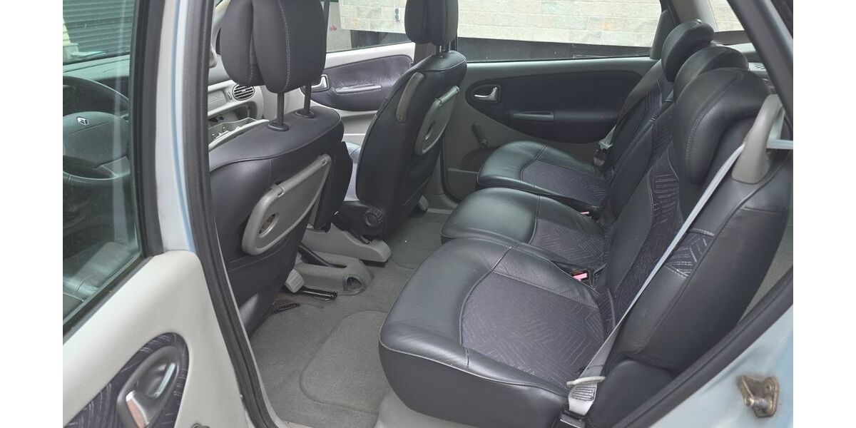 Renault Scenic 186.192 km 800 &euro; GEESTHACHT 21502