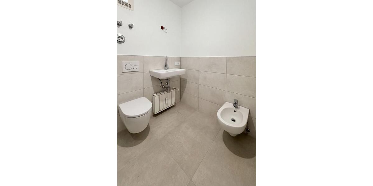 Etagenwohnung Grünwald - 3.5 Zimmer, 95 m&sup2;, 2.180&euro; | Angebot:25257450