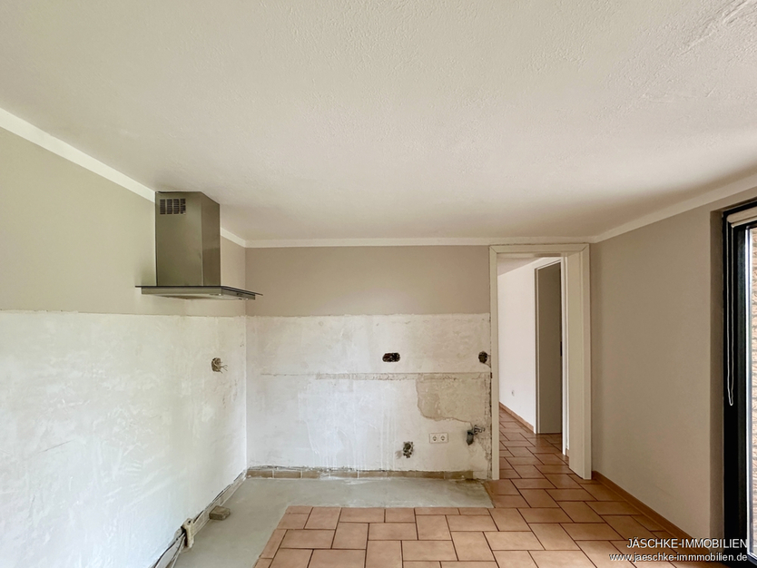 JÄSCHKE - Ihr Platz für Neues – Doppelhaus + Bungalow und großem Grundstück in Traumlage von Breinig