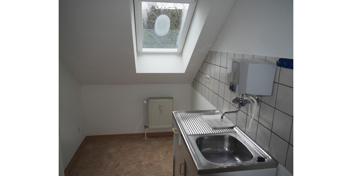 Dachgeschoßwohnung Aachen Aachen-Mitte - 2 Zimmer, 49 m&sup2;, 298&euro; | Angebot:25750086