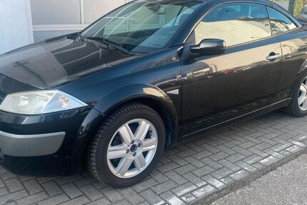 Renault Megane 191.000 km 675 &euro; Lübeck 23562