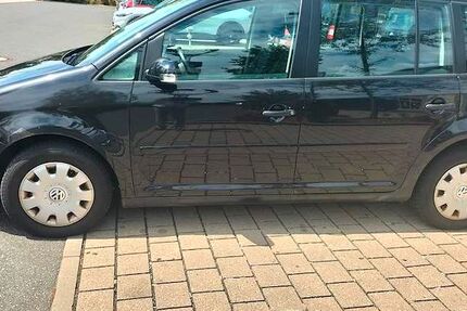 VW Touran 227.000 km 4.000 &euro; Nürnberg 90429