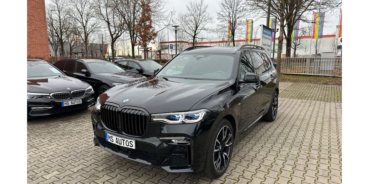 BMW X7 62.000 km 74.990 &euro; München 81243