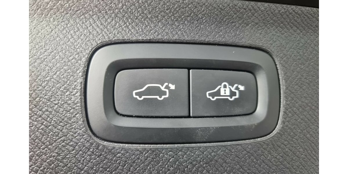 Volvo XC90 ThorsHammer Leder-Sport Memory APP AHK 7-Si 75.900 km 40.000 &euro; Garrel 49681