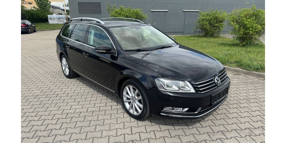 VW Passat 143.574 km 9.590 &euro; Mittenwalde 15749