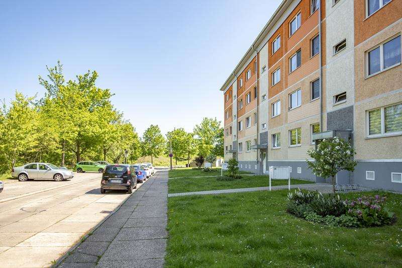 Wohnung zum Mieten in Magdeburg 430 € 71.45 m² 3 zimmer