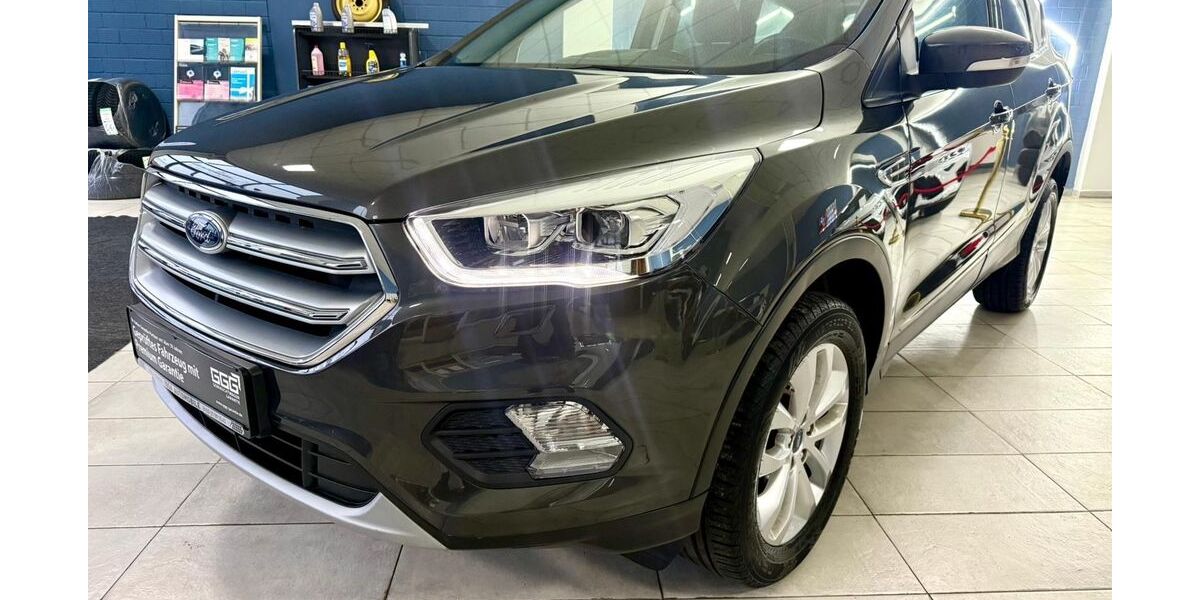 Ford Kuga 79.000 km 14.999 &euro; Stendal 39576