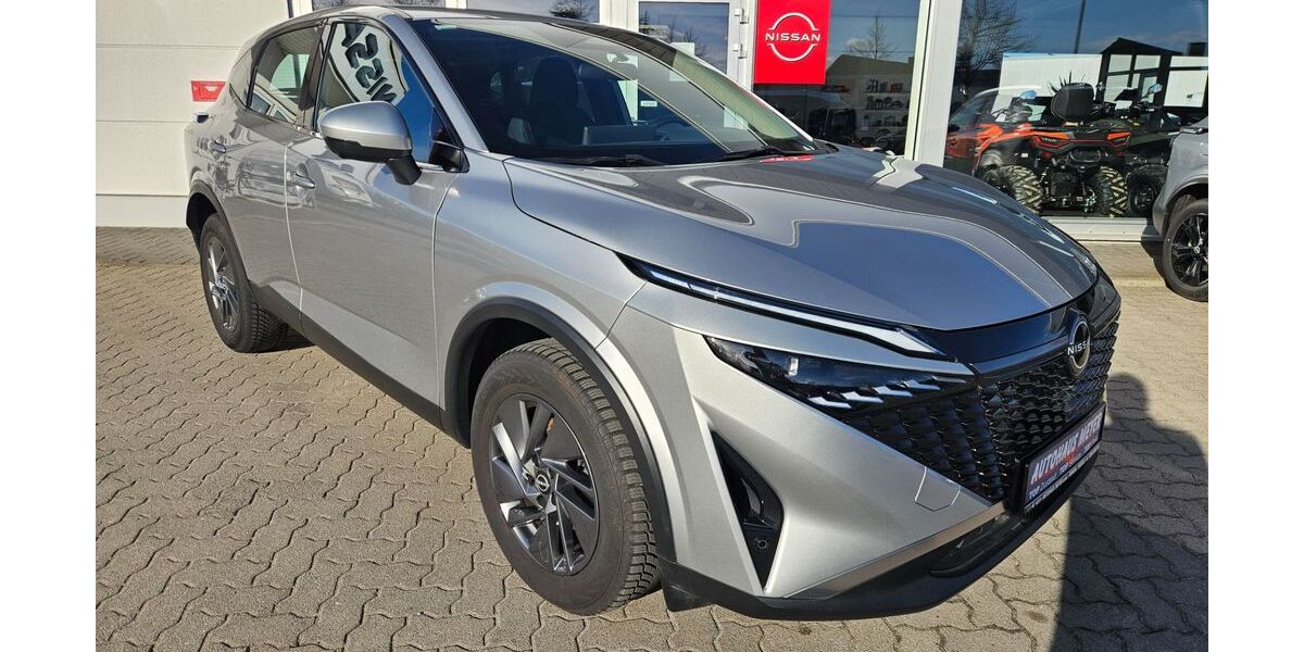 Nissan Qashqai 18.259 km 23.990 &euro; Waren (Müritz) 17192