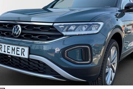 VW T-Roc 9.560 km 24.859 &euro; Mölln 23879
