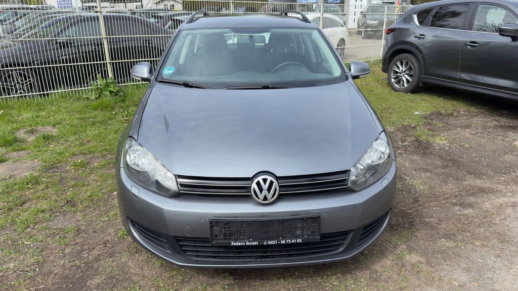 VW Golf 208.630 km 4.399 &euro; Bremen 28717