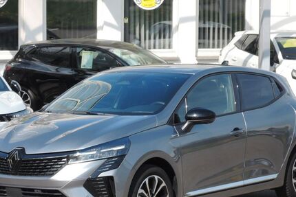 Renault Clio 19.216 km 20.980 &euro; Fellbach-Schmiden (bei Stuttgart) 70736