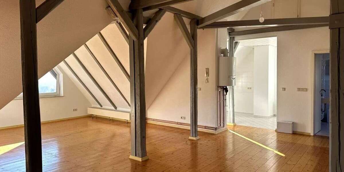 Wohnung zum Mieten in Zella-Mehlis 671 € 84 m² 3 zimmer