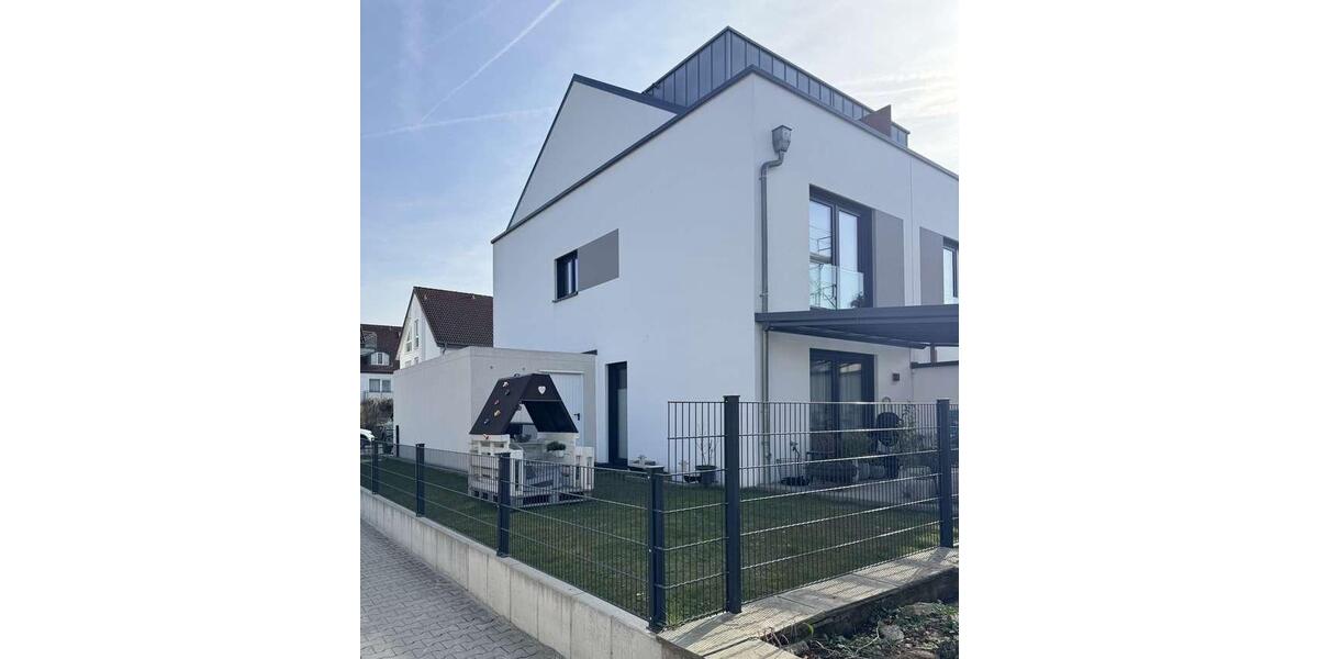 Doppelhaushälfte Frankfurt am Main Bonames - 5 Zimmer, 121 m&sup2;, 850.000&euro; | Angebot:25635735