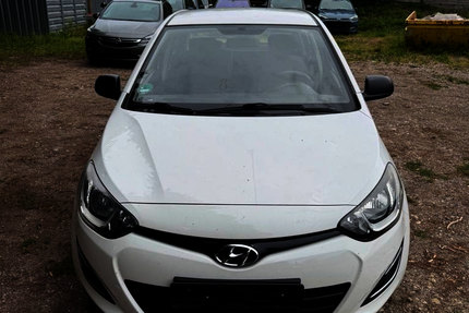Hyundai i20 95.000 km 3.990 &euro; Bad Aibling 83043