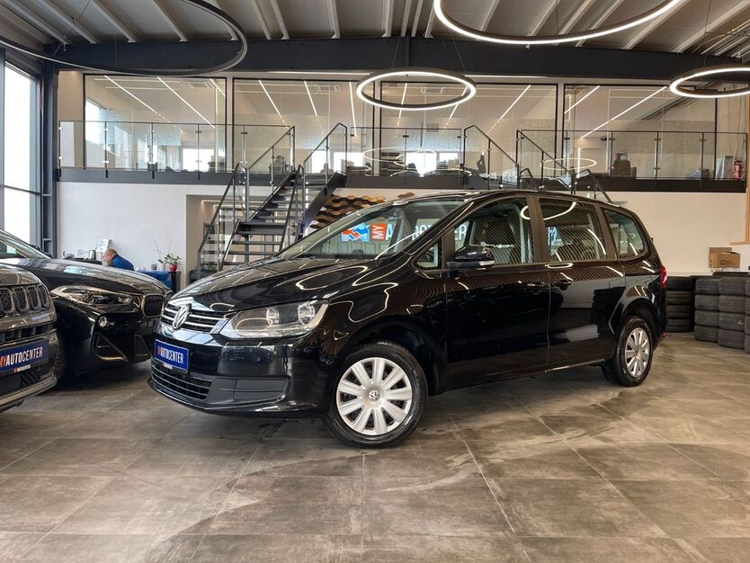 VW Sharan 281.493 km 8.699 € Pfaffenhofen 85276