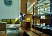 Atelier showroom Lager Werkstatt kreativ Workshop Raum Galerie