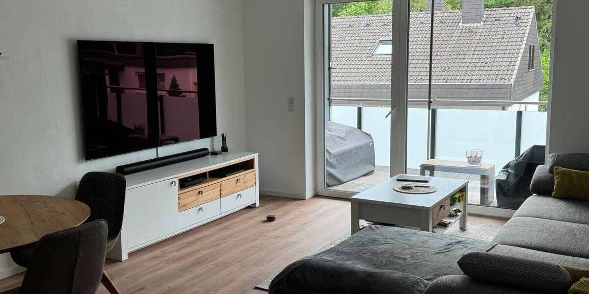 Etagenwohnung Siegen Weidenau - 3 Zimmer, 97 m&sup2;, 1.125&euro; | Angebot:26187651