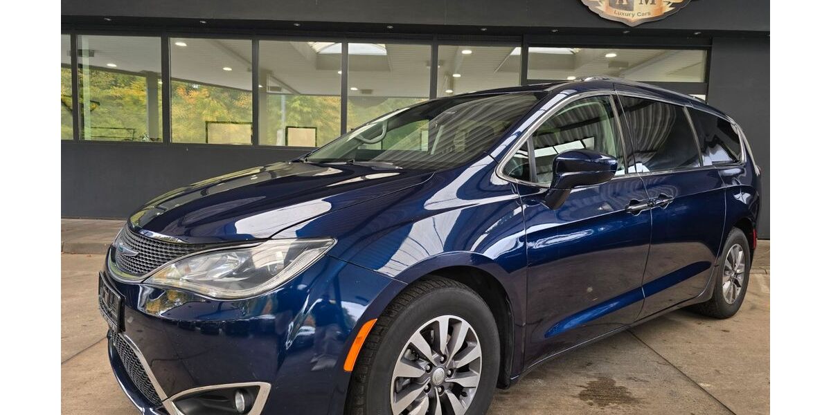 Chrysler Pacifica 120.000 km 22.950 &euro; Göttingen 37081