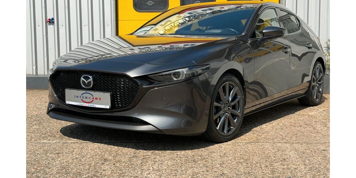 Mazda 3 122.000 km 15.900 &euro; Krefeld 47799