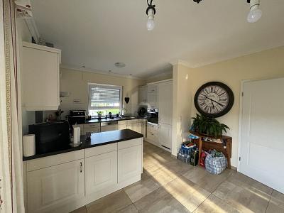 WOHNEN MIT HERZ - RAUM FÜR FAMILIE & NATUR - Einfamilienhaus Birlenbach | Angebot:26037824