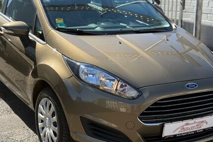 Ford Fiesta 59.000 km 5.990 &euro; Krefeld 47807