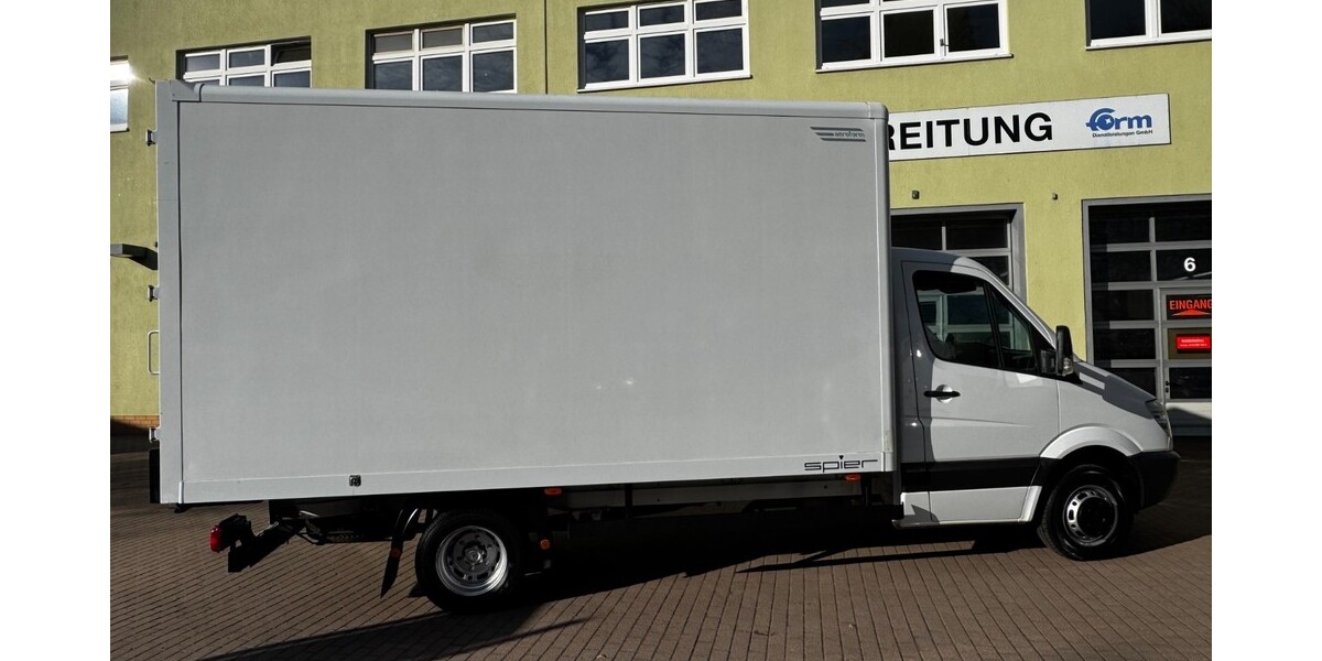 Mercedes-Benz Sprinter 203.651 km 11.990 &euro; Berlin 10178